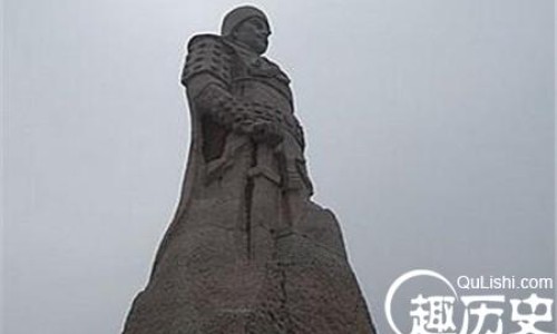 红枣党参鸡汤的功效-专业红枣党参蒸鸡的功效平台-红枣党参炖鸡汤的功效